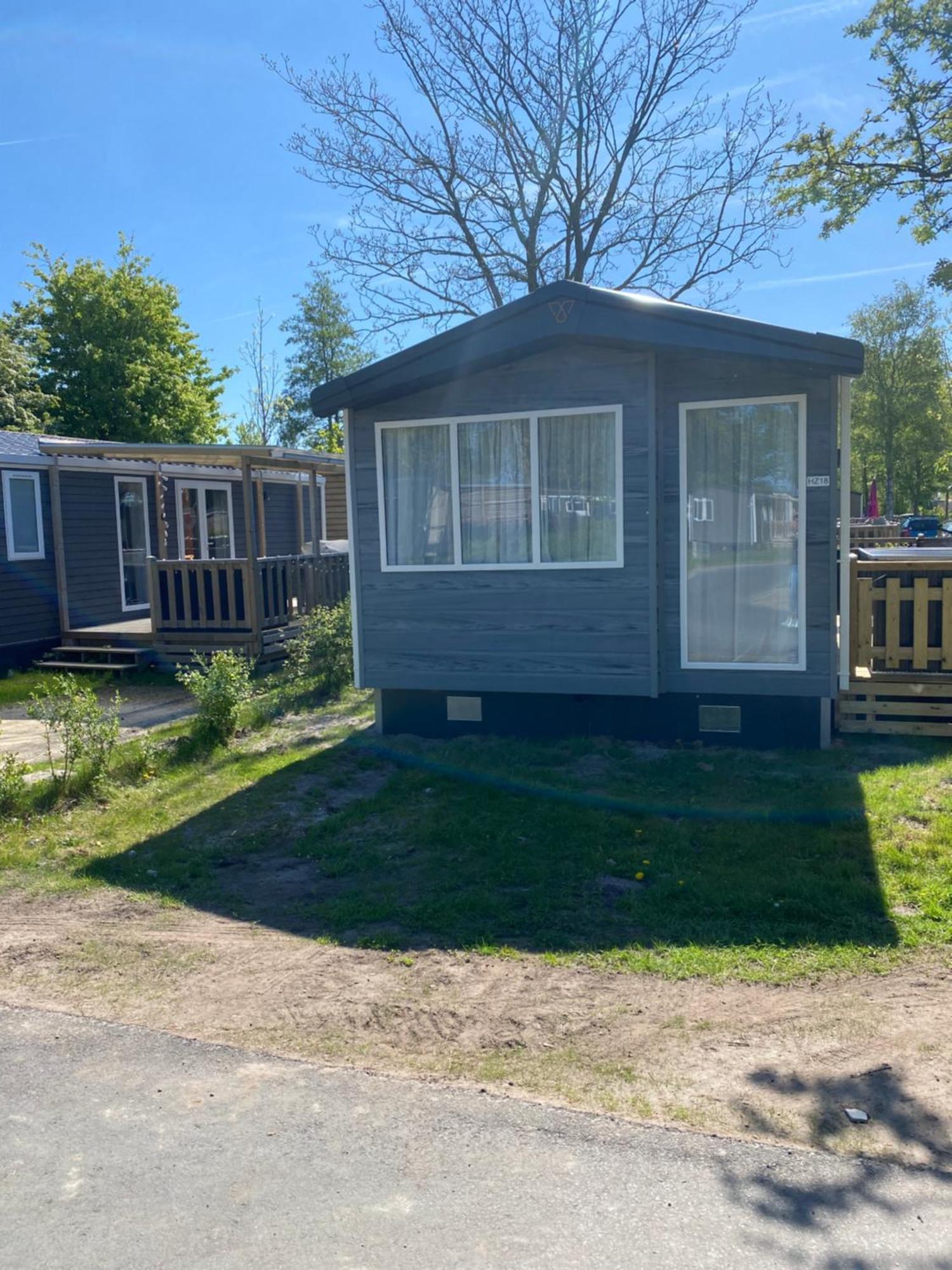 4 Persoons Chalet Hz 21 Lauwersoog Eksteriør billede